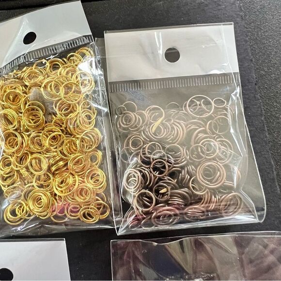 Over 10 Bundles of Jewelry Making Supplies - Picture 6 of 11